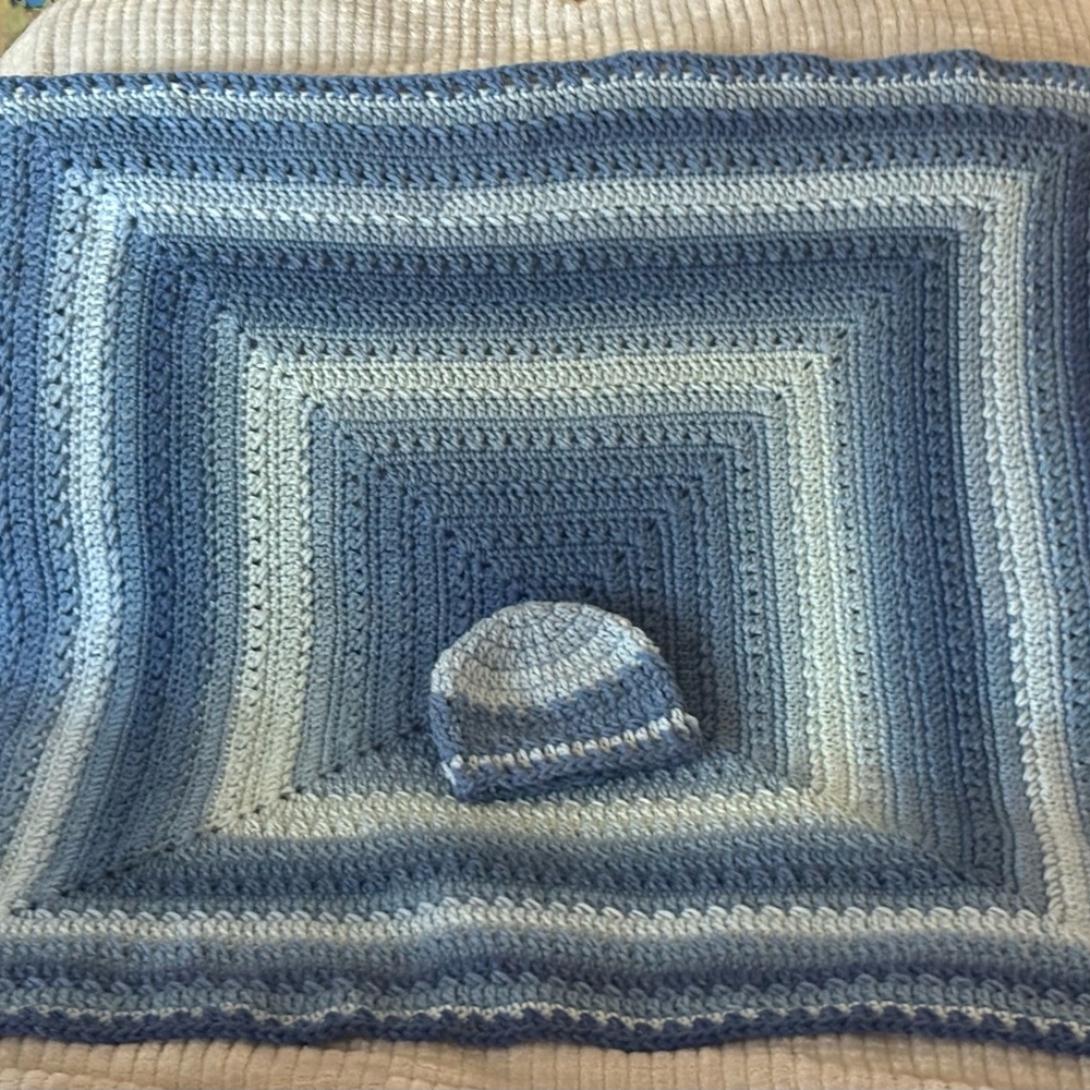 Baby blanket and hat set in true blue ombre crochet